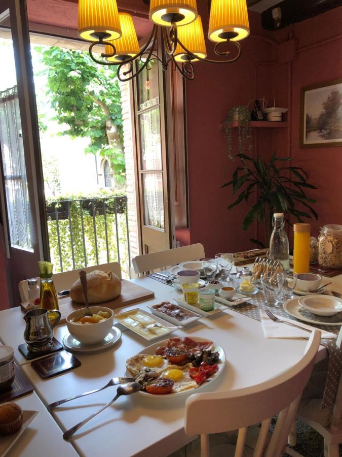 Escloper B&B Sant Juliá de Vilatorta Buitenkant foto